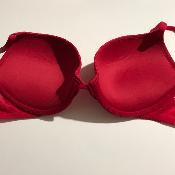 Victoria’s Secret push-up bra size 32D - Picture 7 of 10